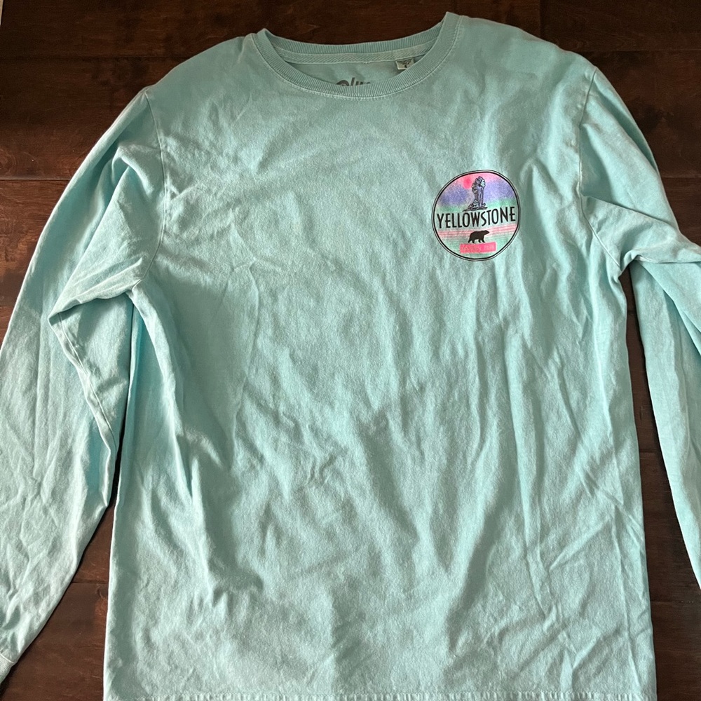 Yellow stone tshirt
